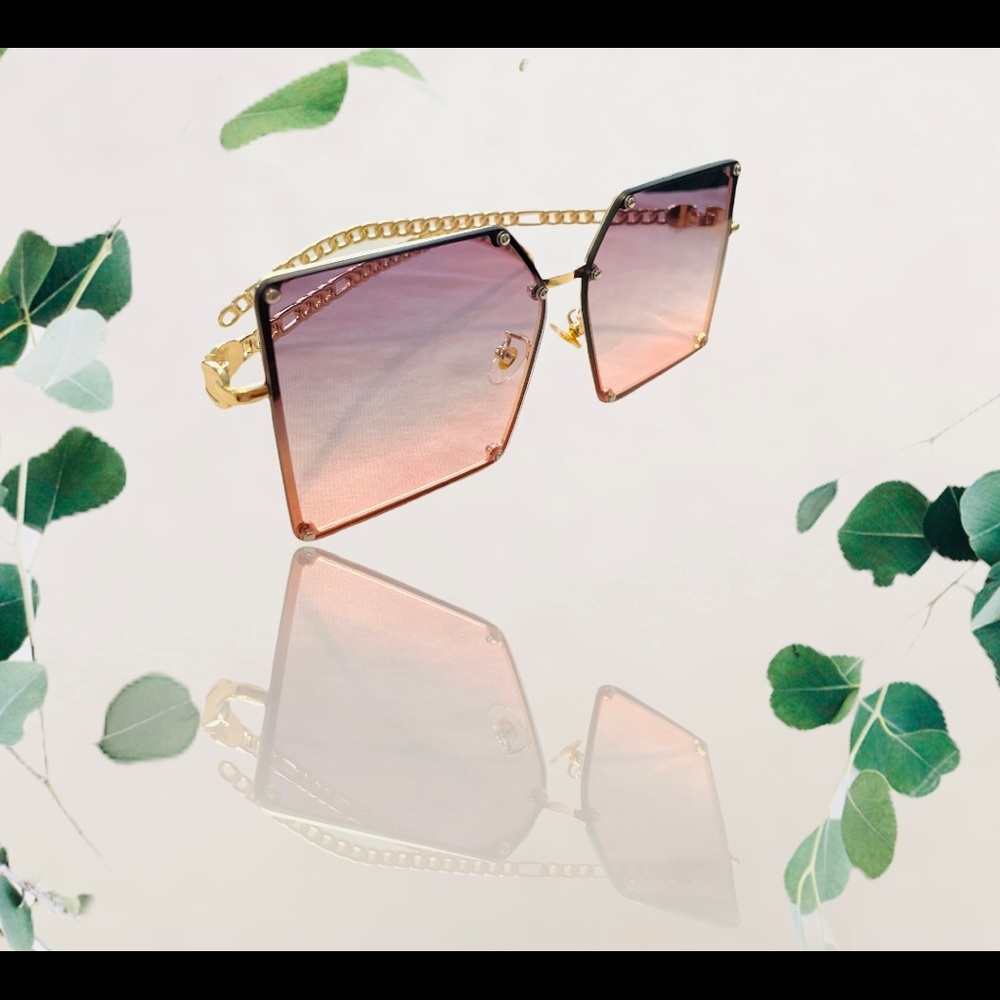 New design luxury oversized square frame sunglasses women fashion style trend. - Picture 4 of 5